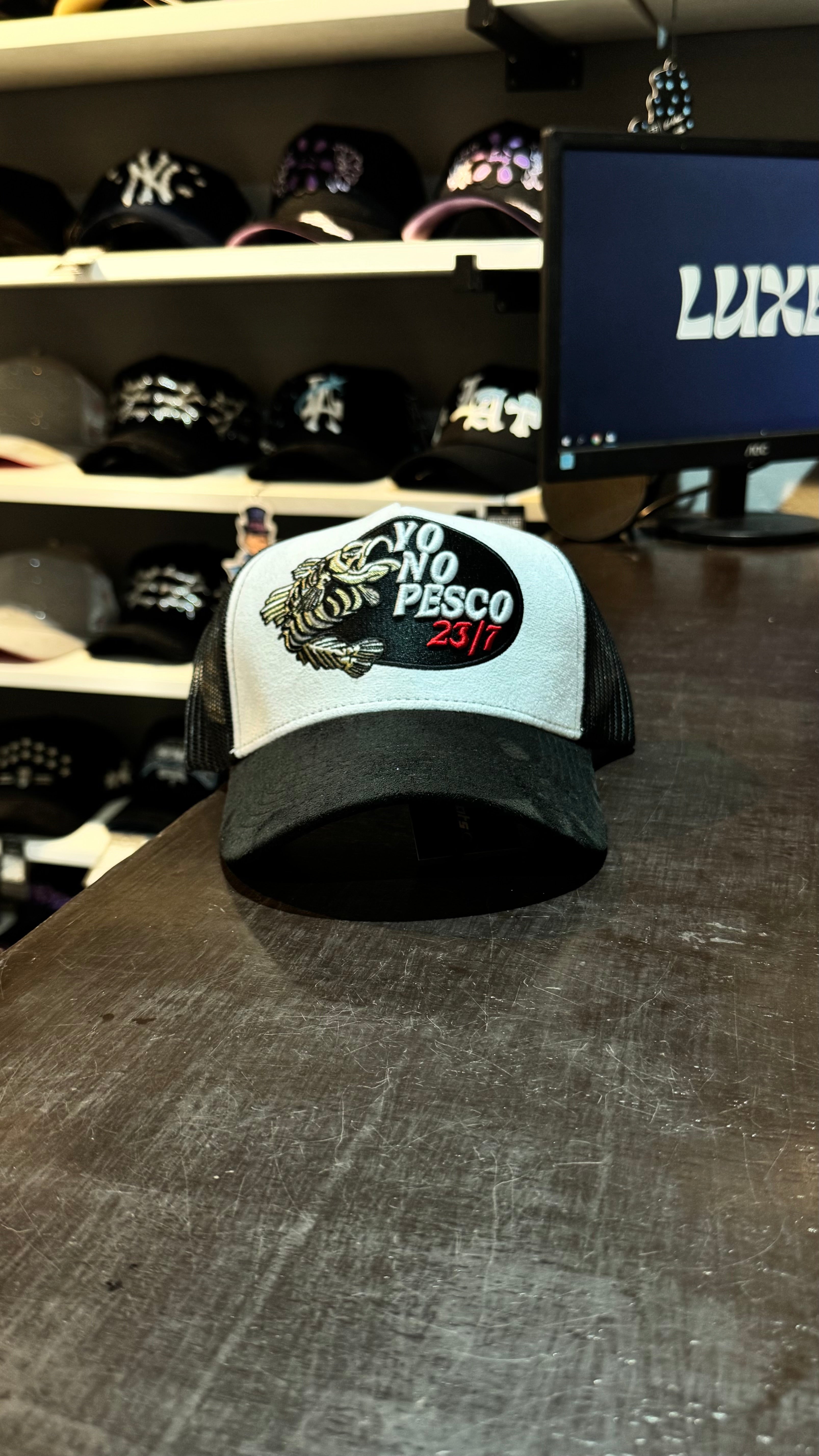 Dandy Hats - Yo No Pesco W G5