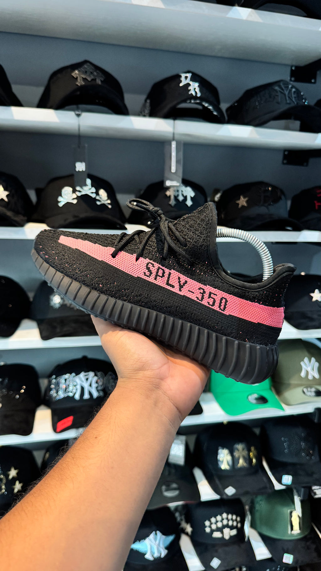 Yeezy 350 Boost Black Red