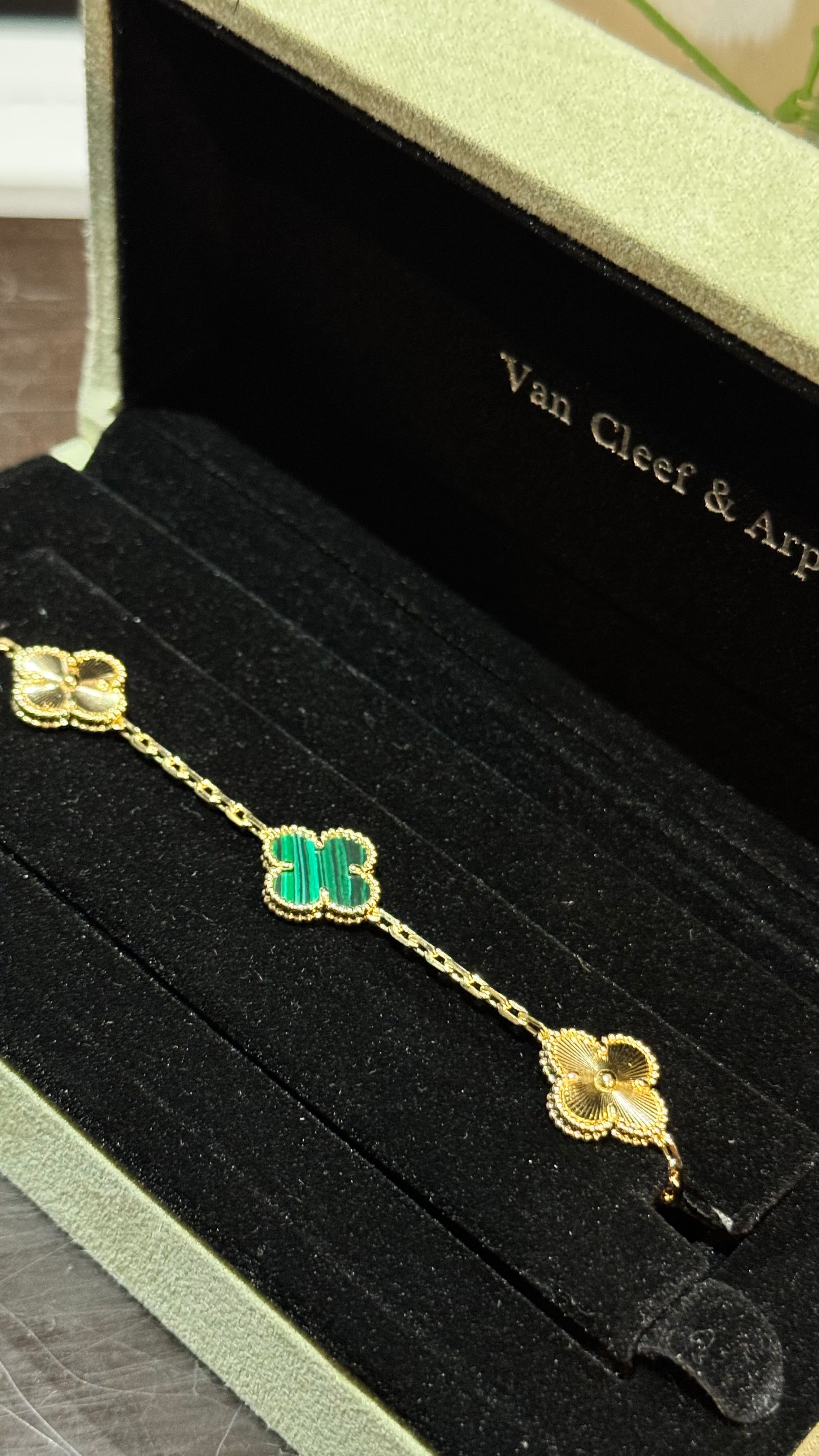 Pulso Van Cleef 02