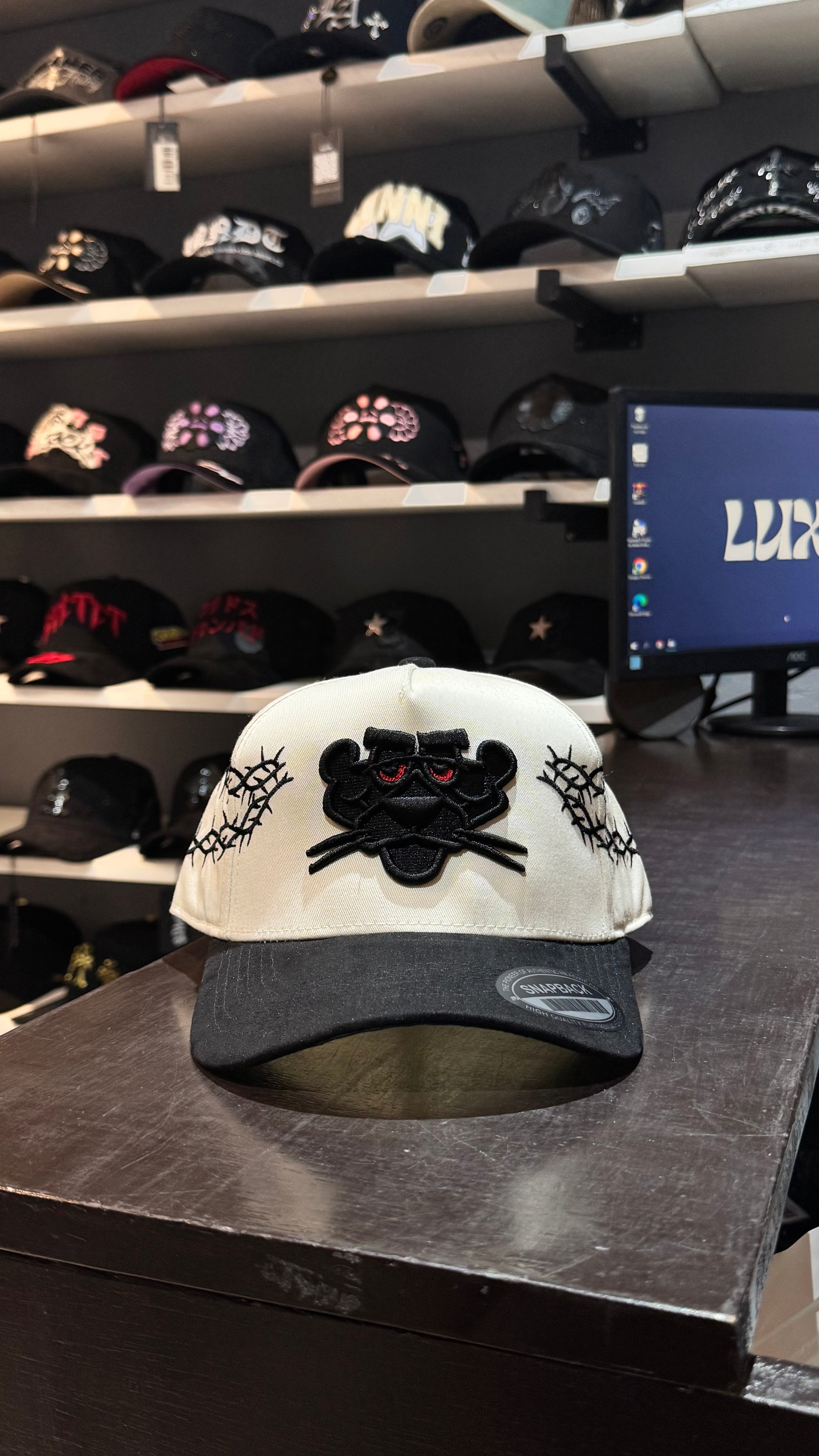 Gorra de Gamuza - Pantera