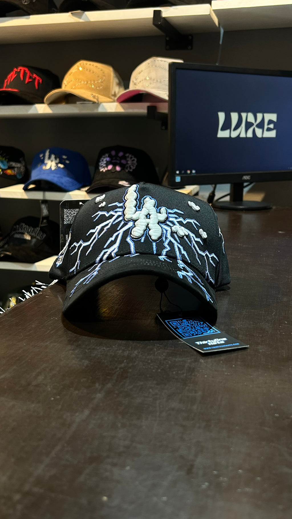 31 Hats - Electric Storm