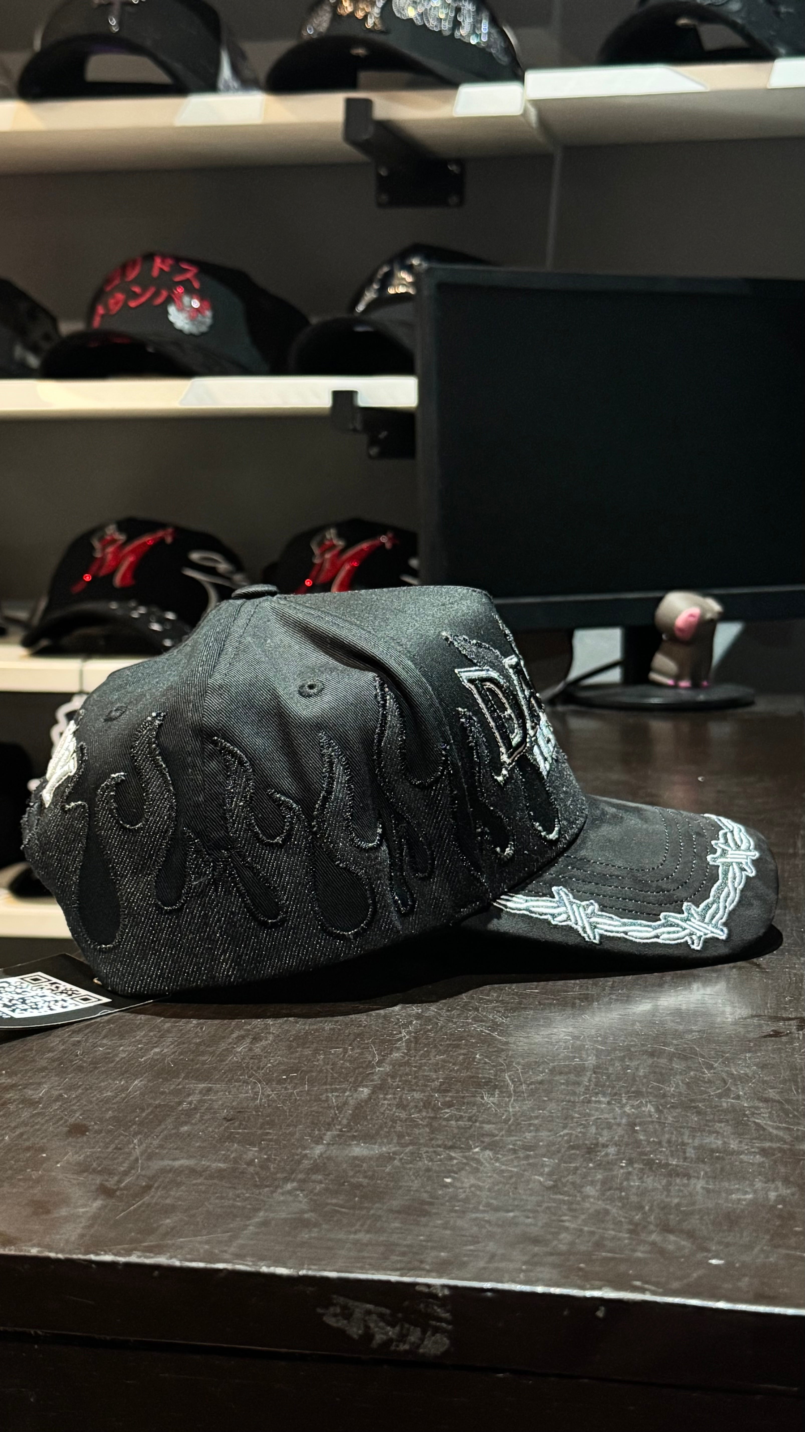 Dandy Hats - Stay Out G5