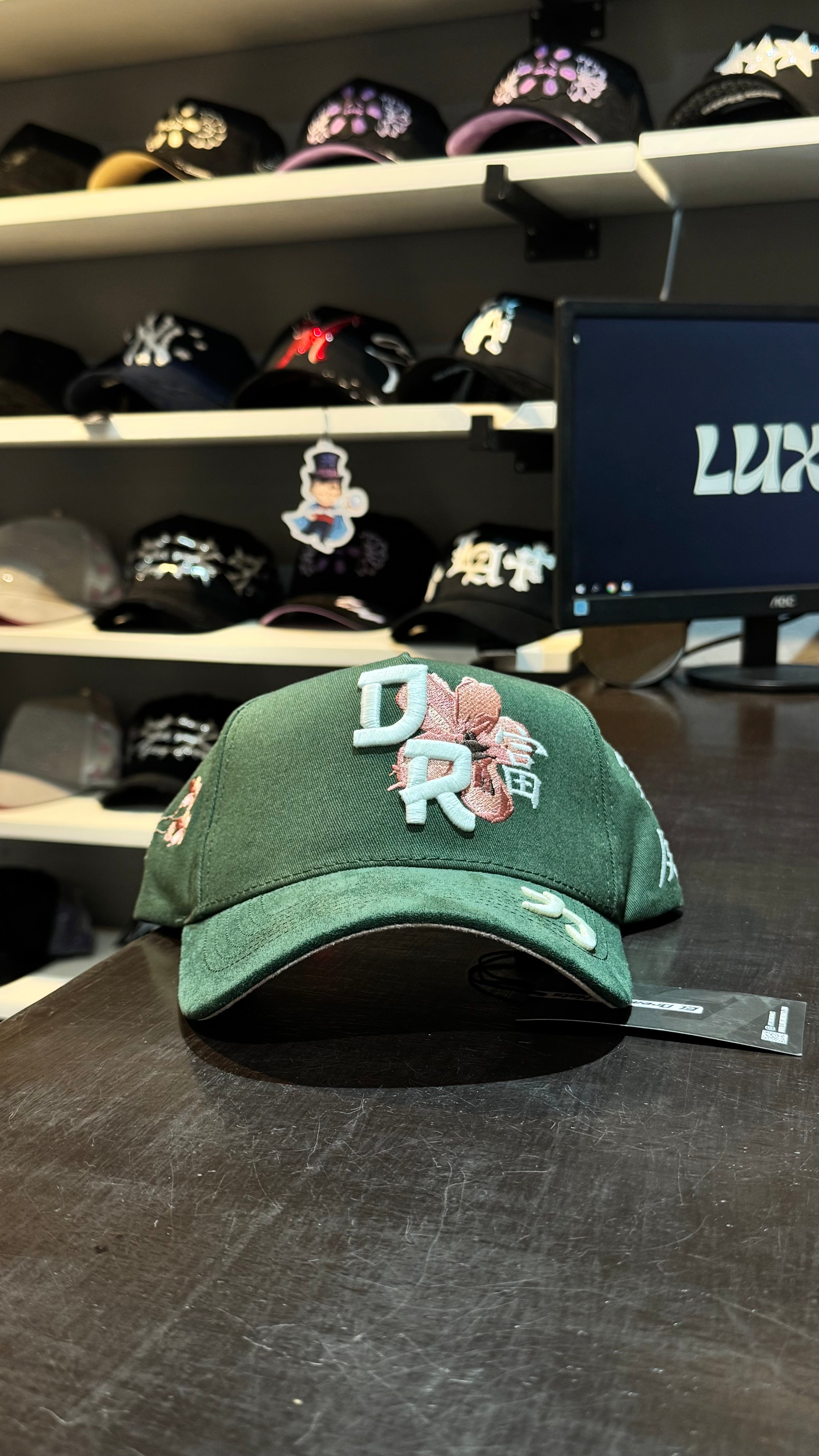 El Dreamer Hats - Kanji Green