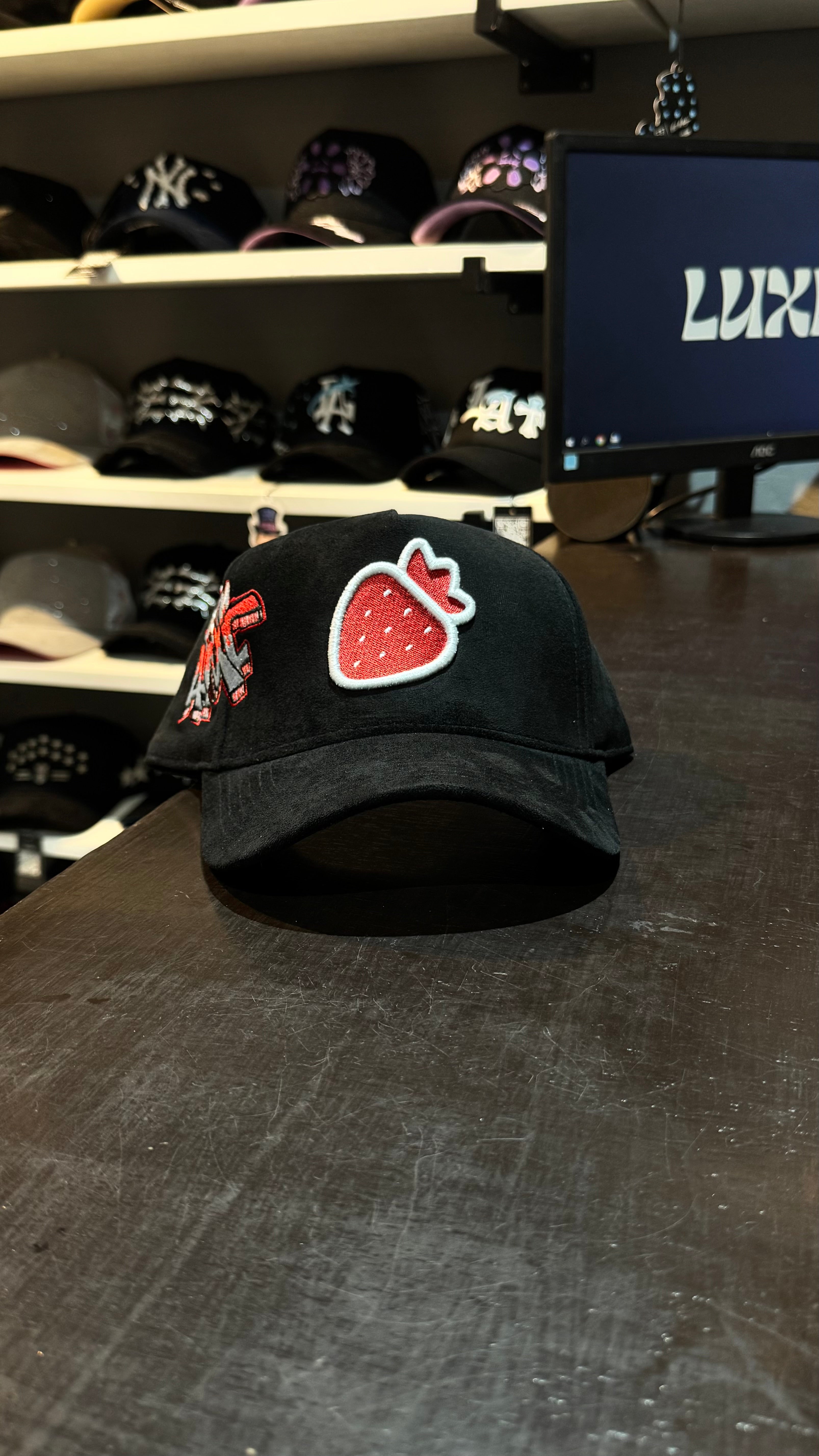 Gorra de Gamuza - Fresita