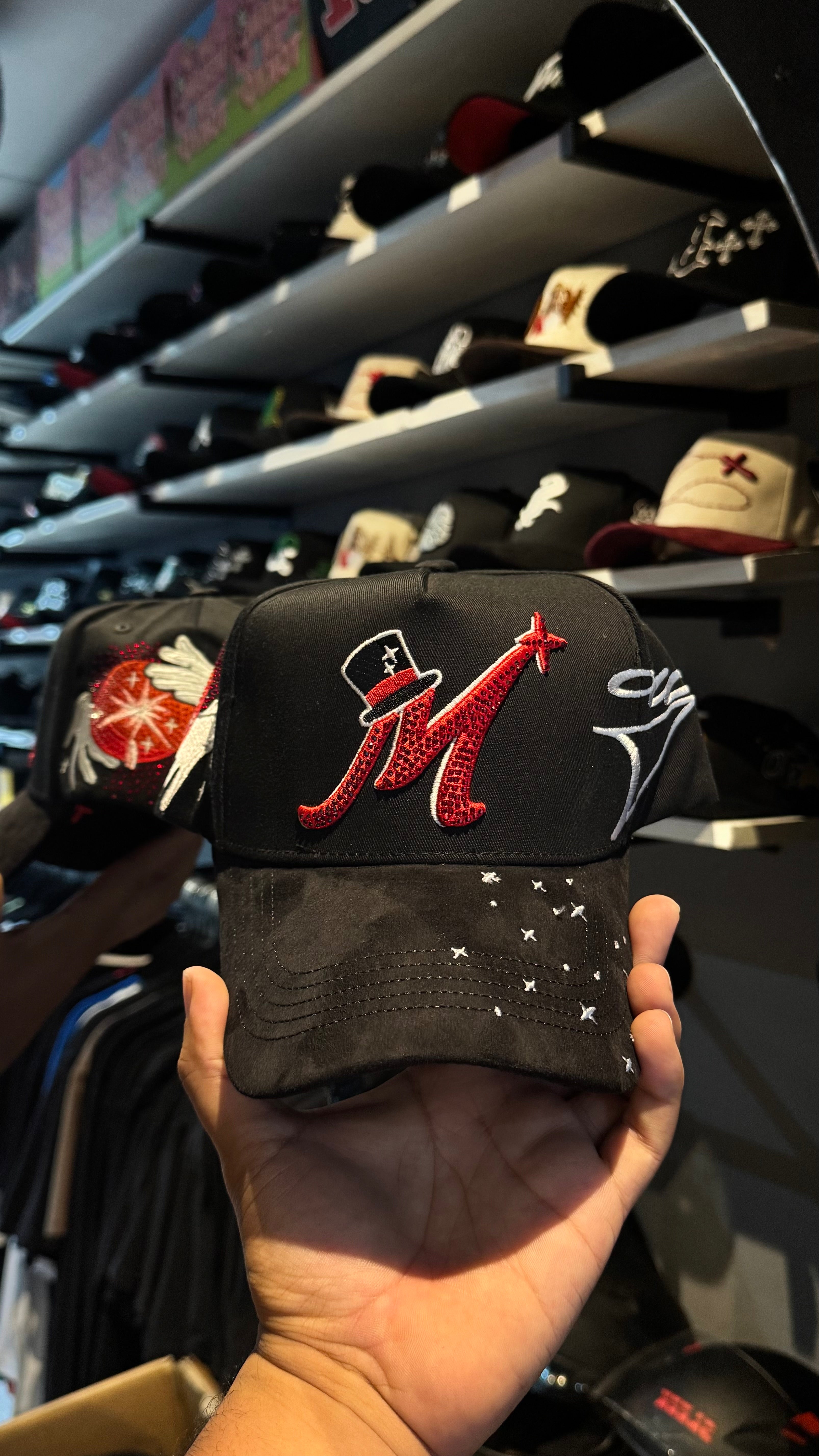31 Hats Mago Rojo Calidad G5