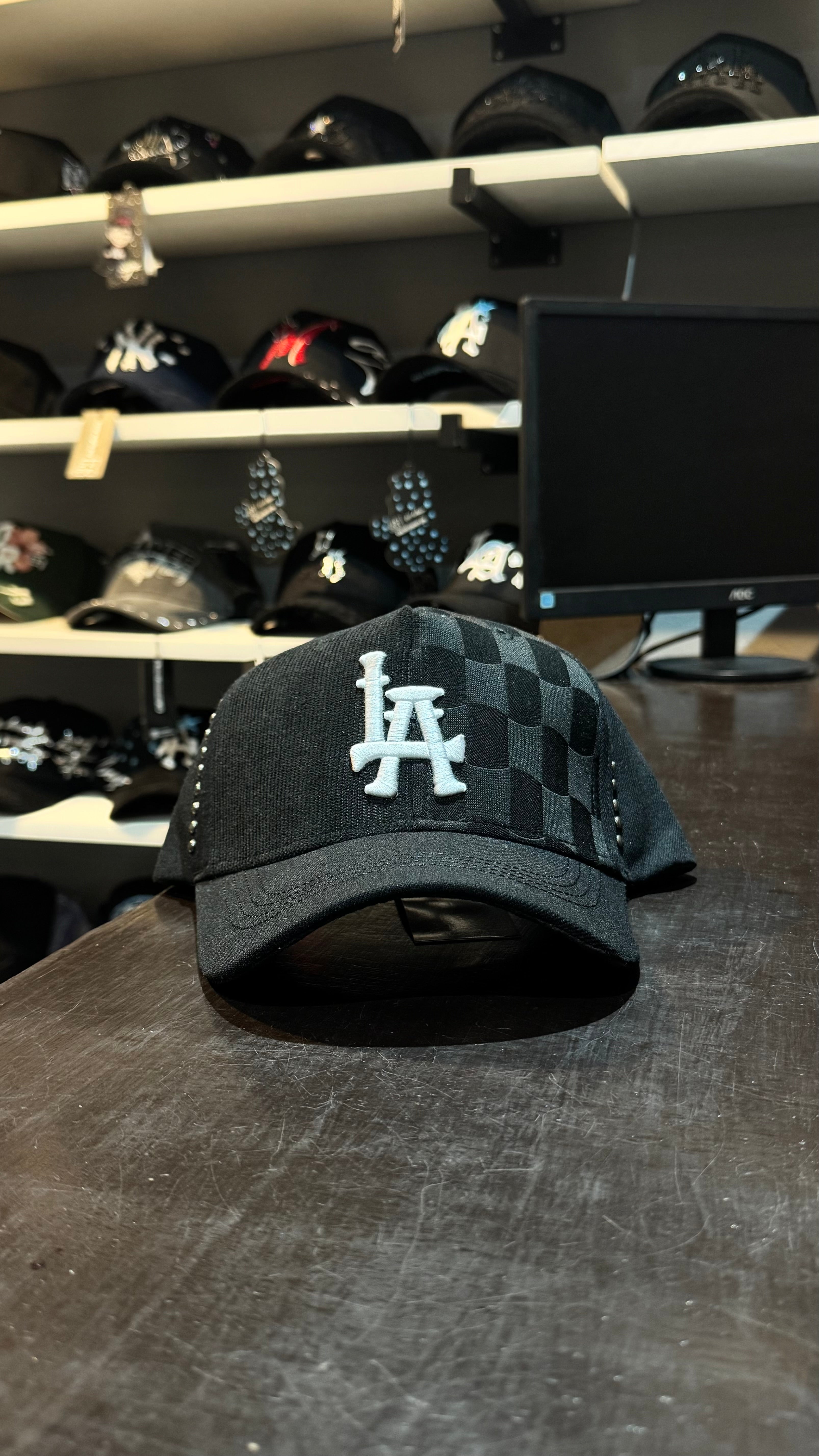 Dandy Hats - 50/50 G5