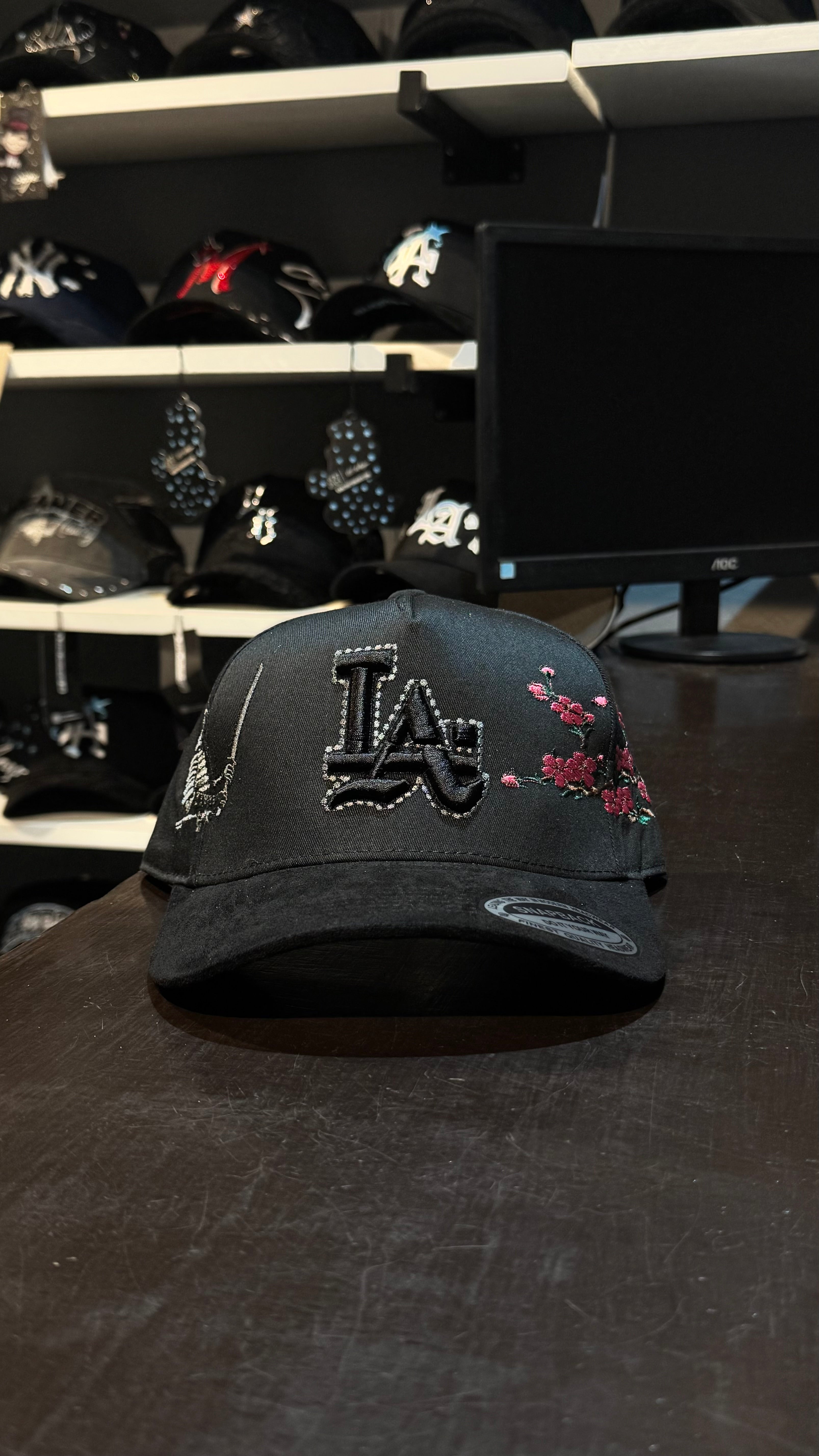 Gorra de Gamuza - SAKURA