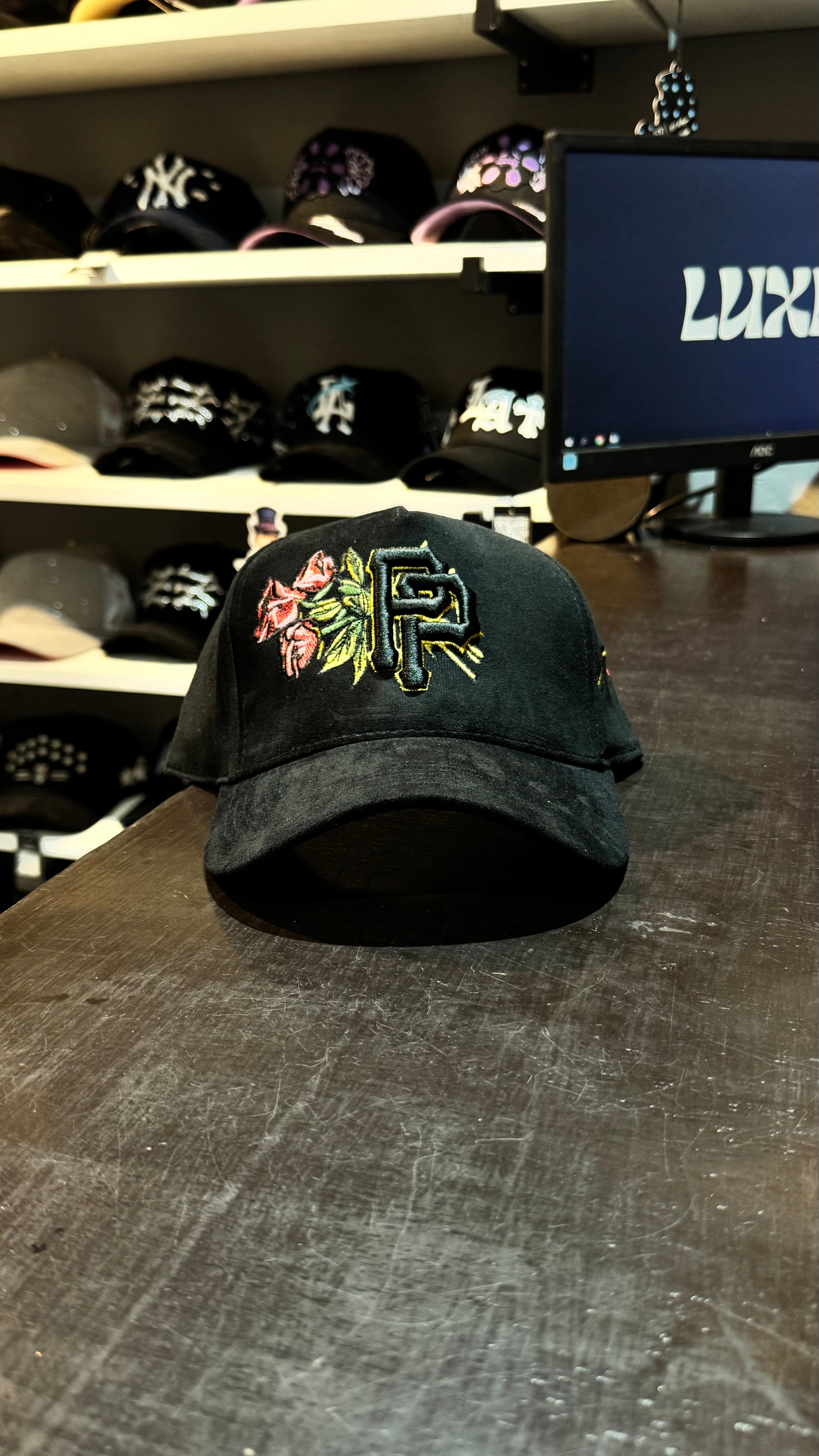 Gorra de Gamuza - Rosones