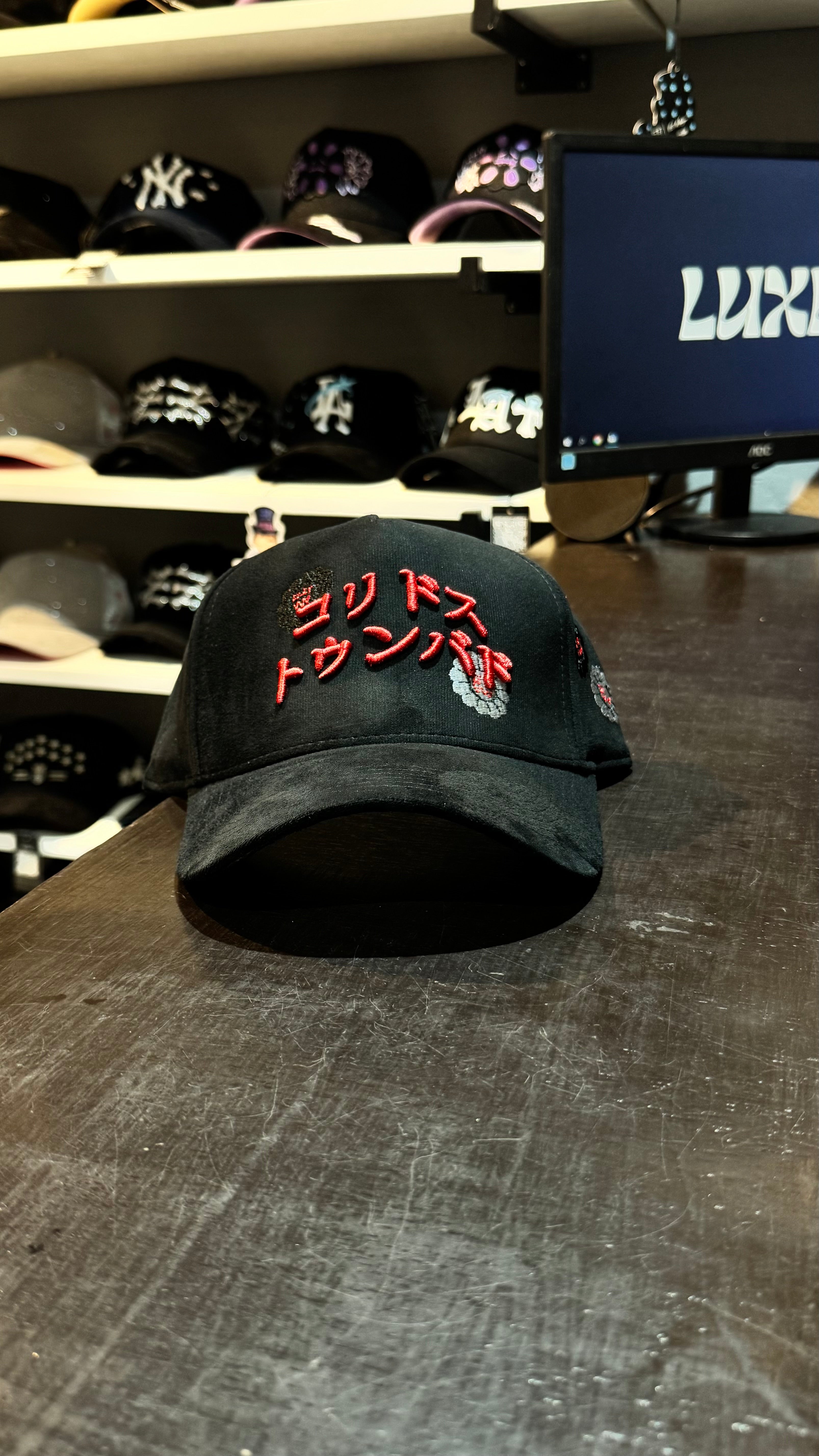 Gorra de Gamuza - Murakami