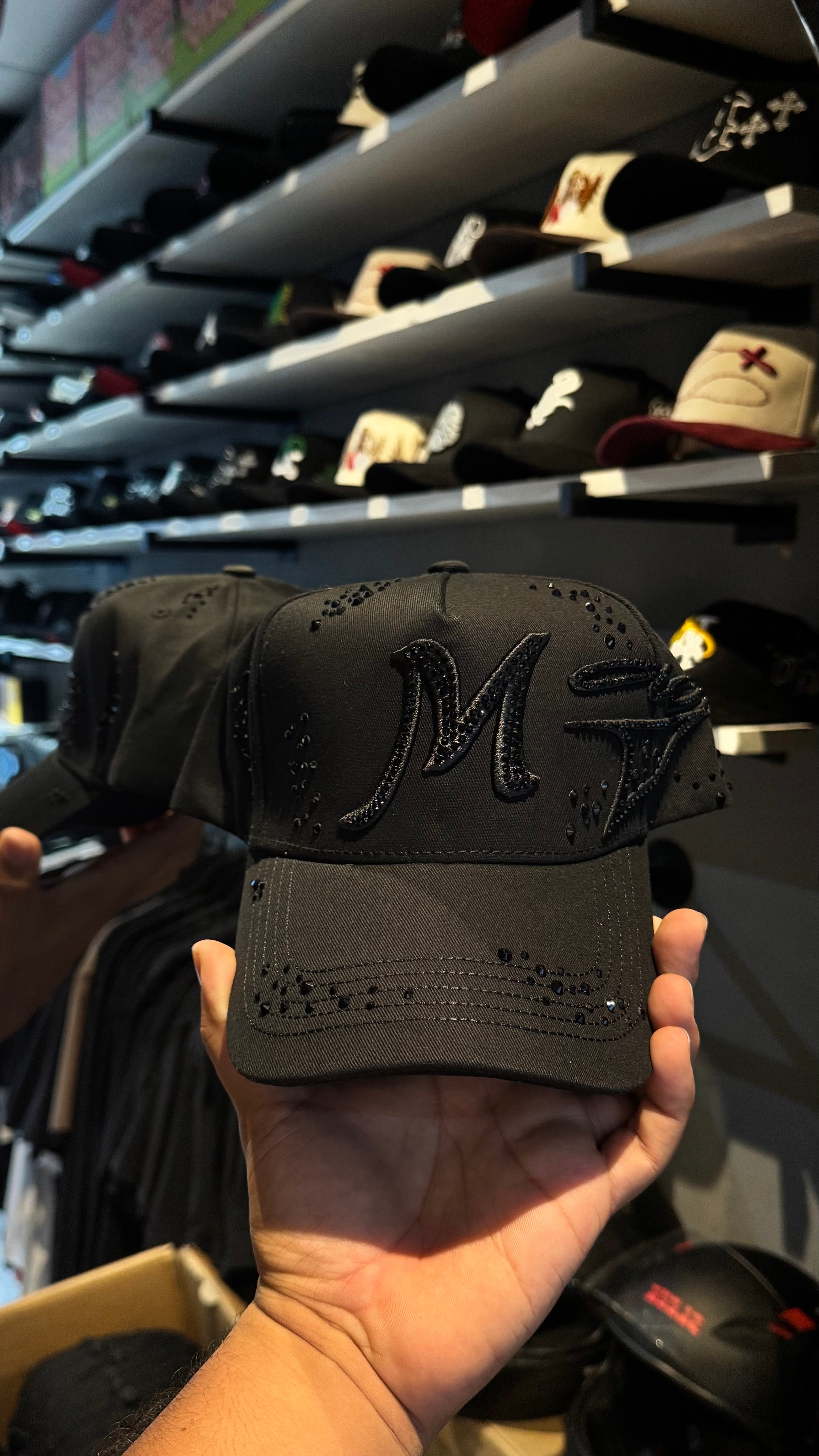 31 Hats Mago Total Black Calidad G5