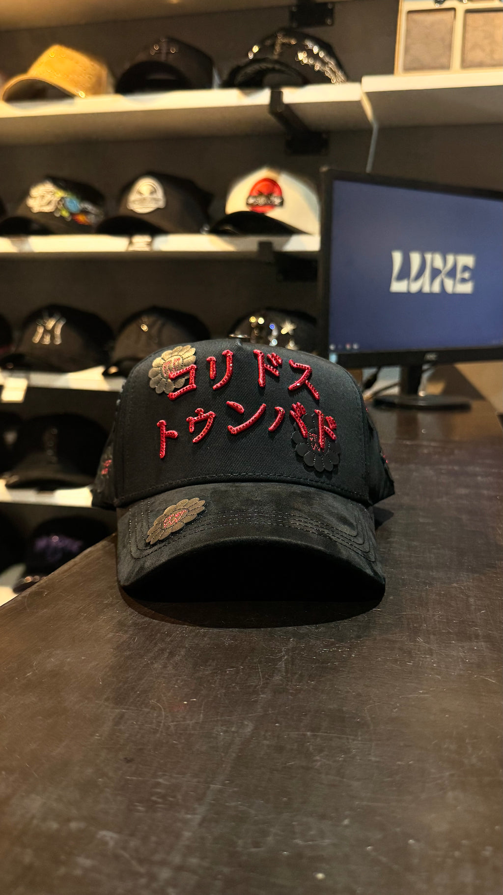 Barbas Hats - Murakami