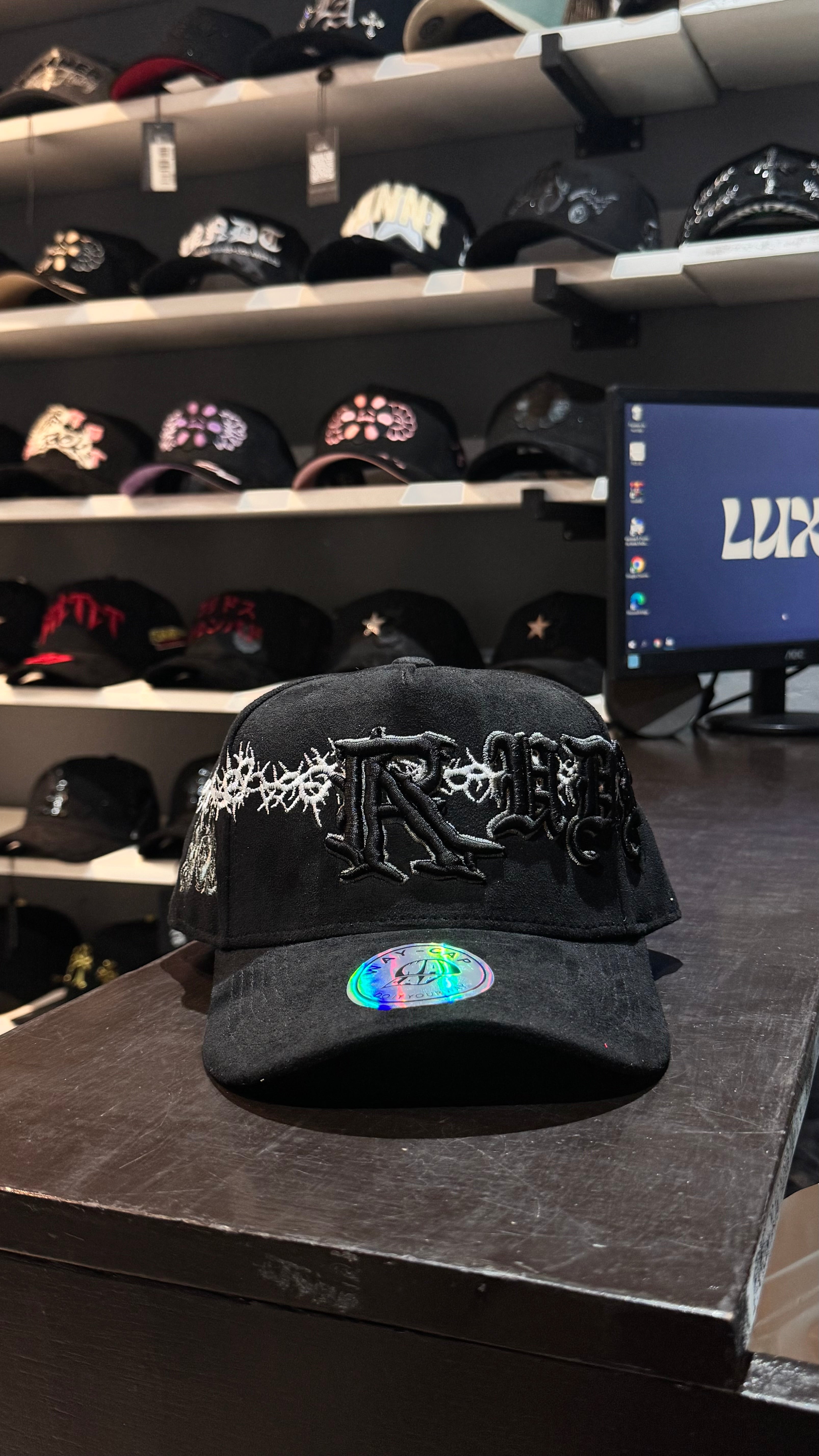 Gorra de Gamuza - Rude Awakenings