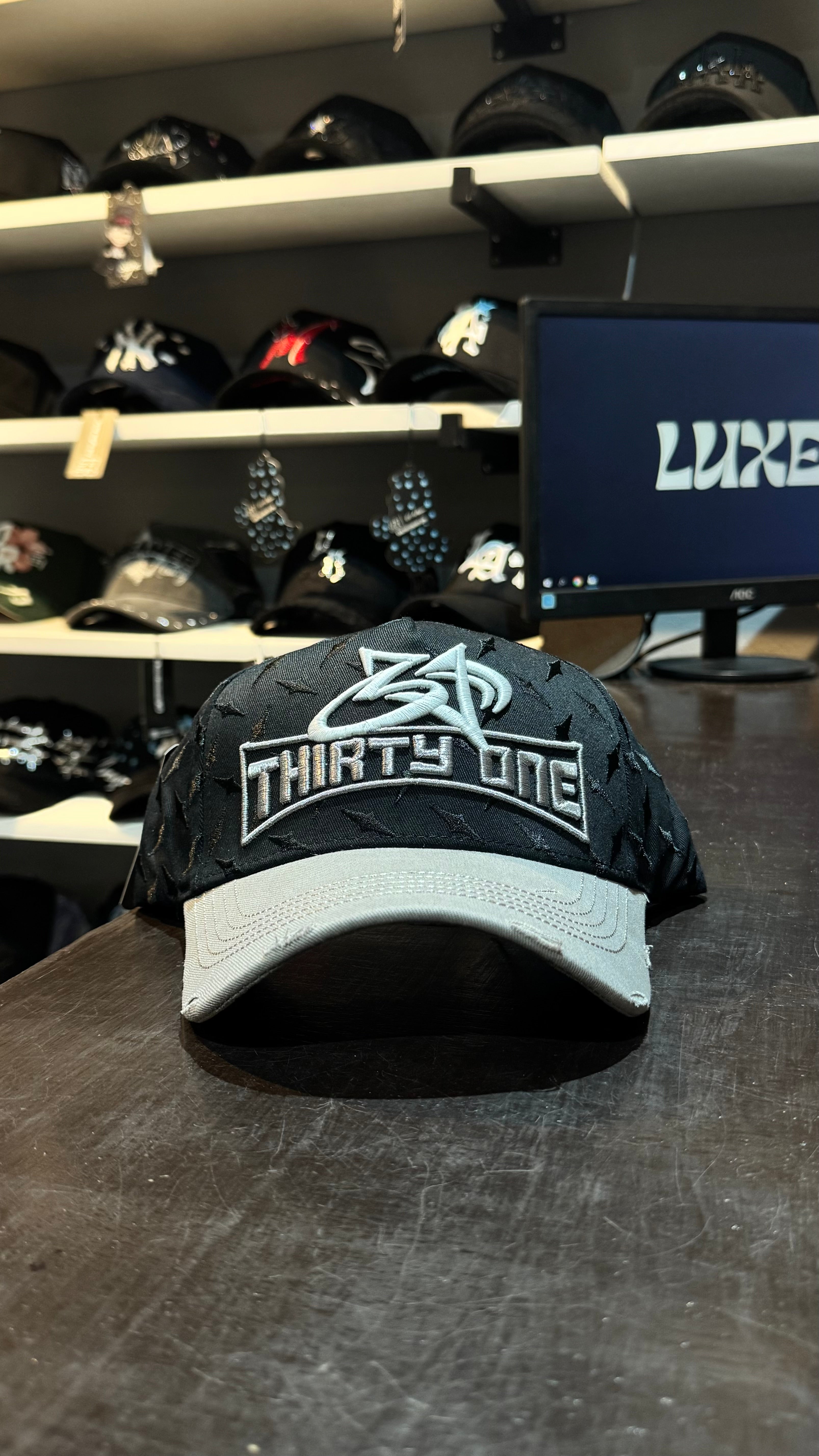 31 Hats - Steel Head G5