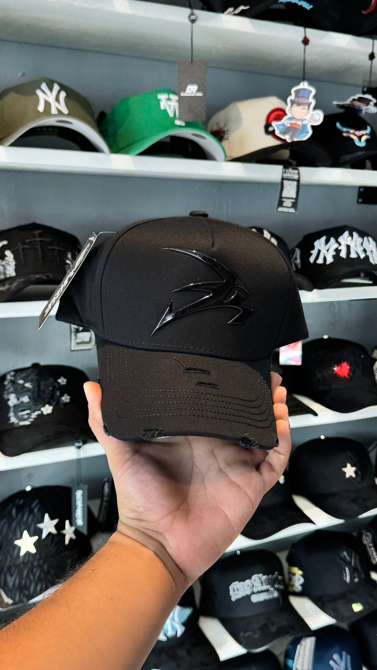 31 Hats - Black Phantom G5