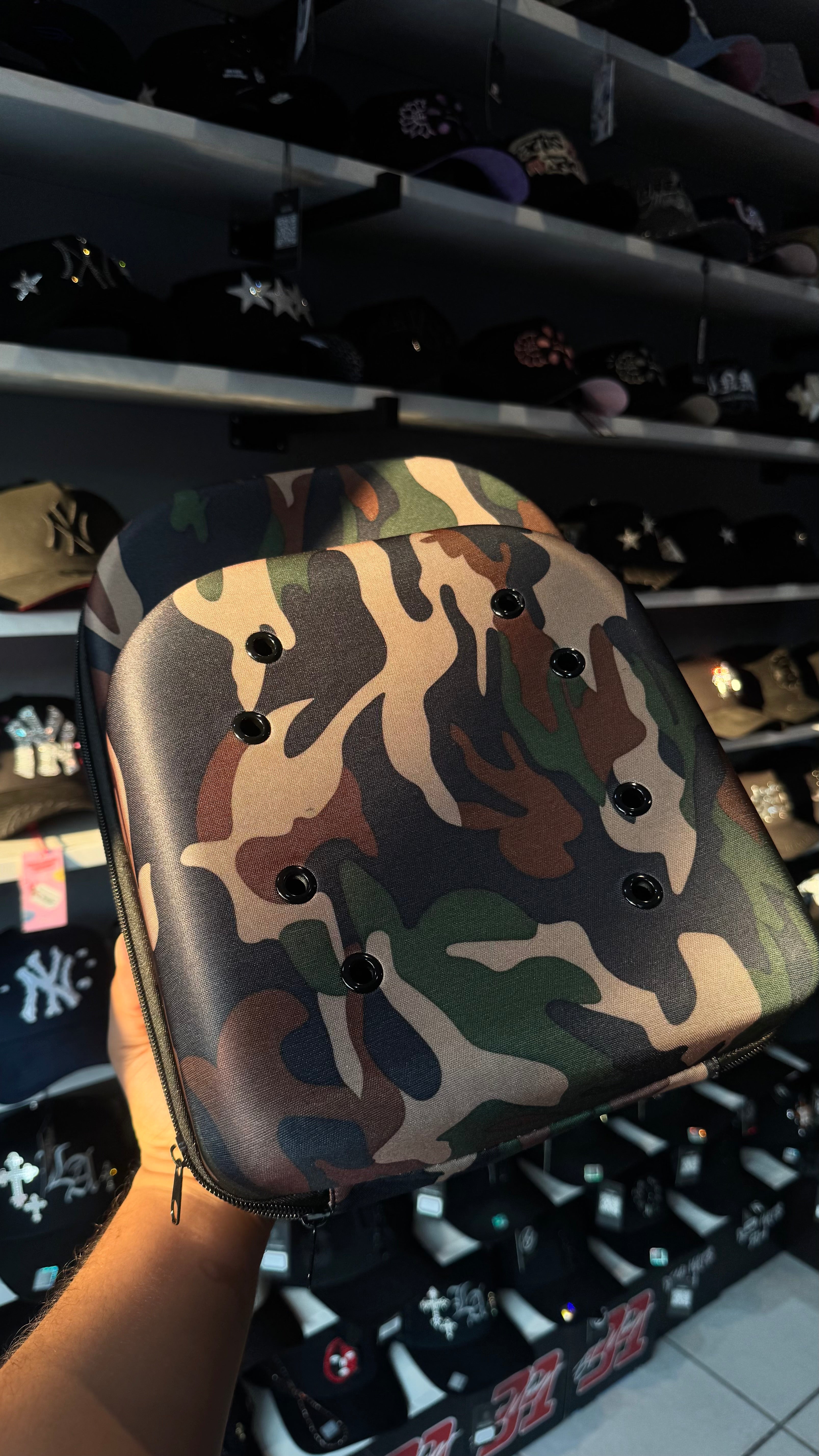 Cap Carrier Camuflaje