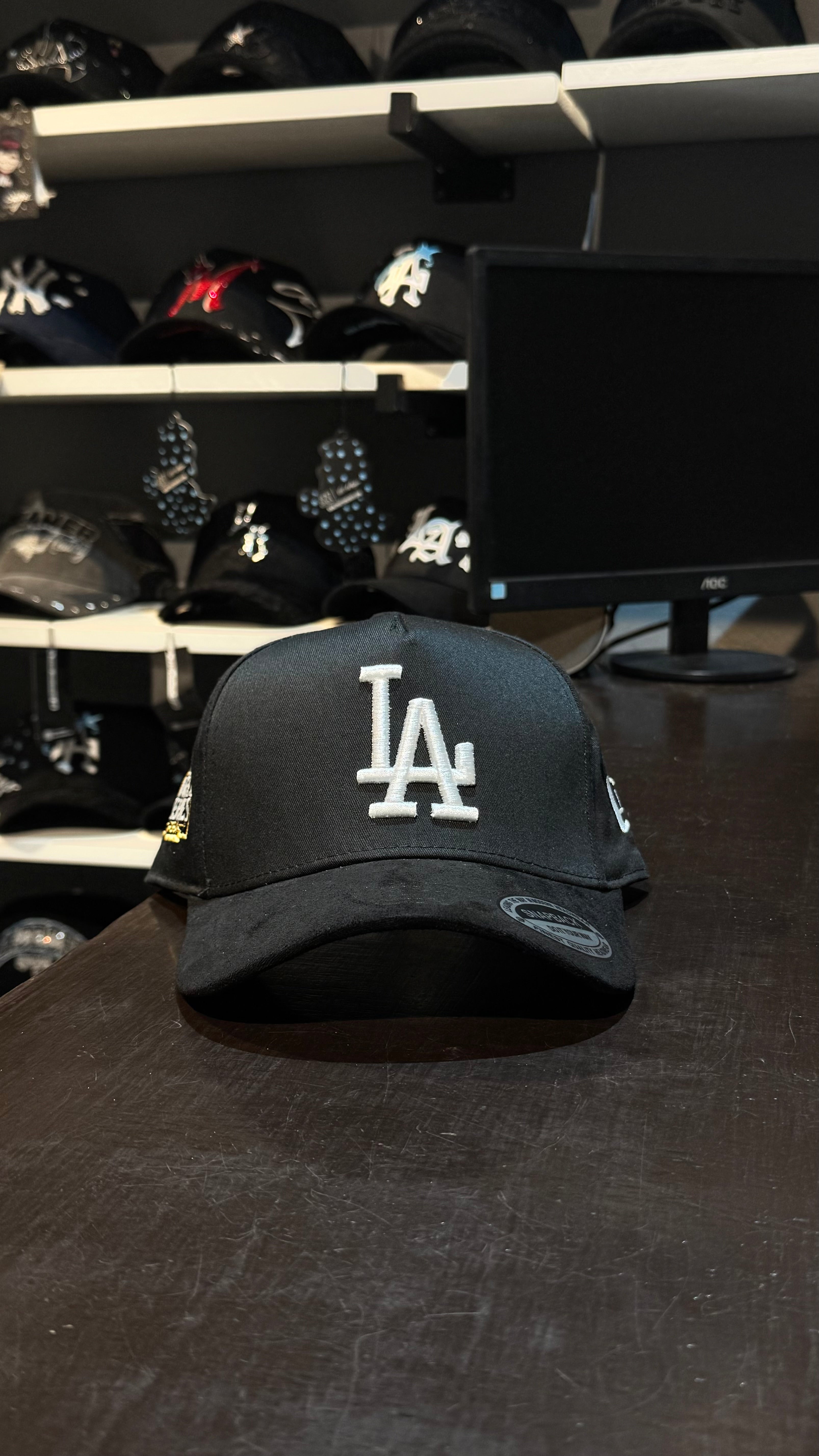 Gorra de Gamuza - LA